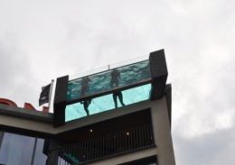 Glass bottom pool a first for Dallas